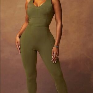 Fabletics Olive Green Women's Motion365 Jumpsuit Khloe Edit